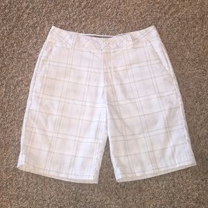 Under armor men’s size 30 shorts